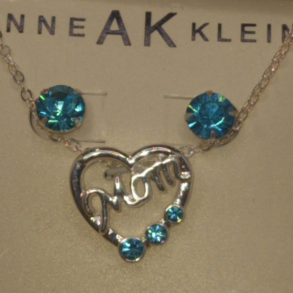 Anne Klein Silver and Blue 'Mom' Necklace - Picture 6 of 8